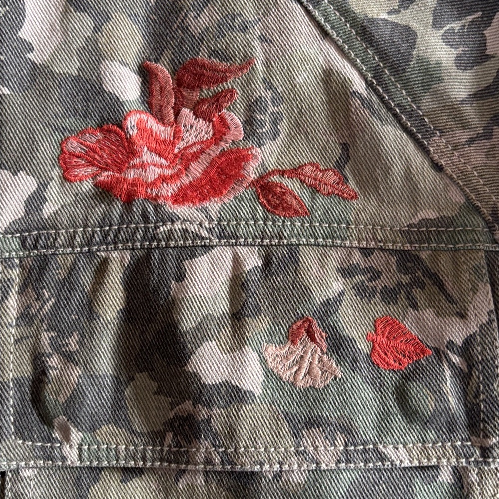 Pilcro Embroidered Utility Jacket Anthropologie - Picture 8 of 15